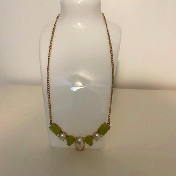 Necklace Green & White - Picture 1 of 1